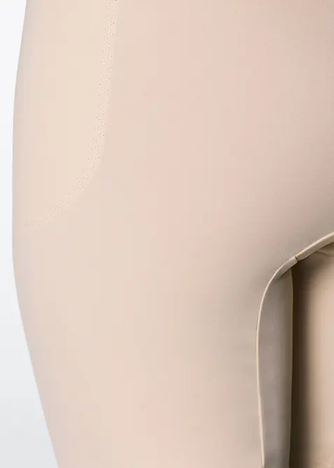 Pantaloncini con effetto modellante medio, bonprix