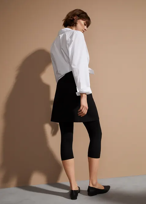 Leggings capri con gonna in misto cotone elasticizzato, bonprix