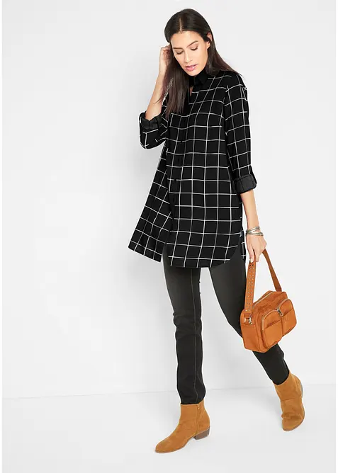 Camicetta lunga a quadri con tasche, bonprix