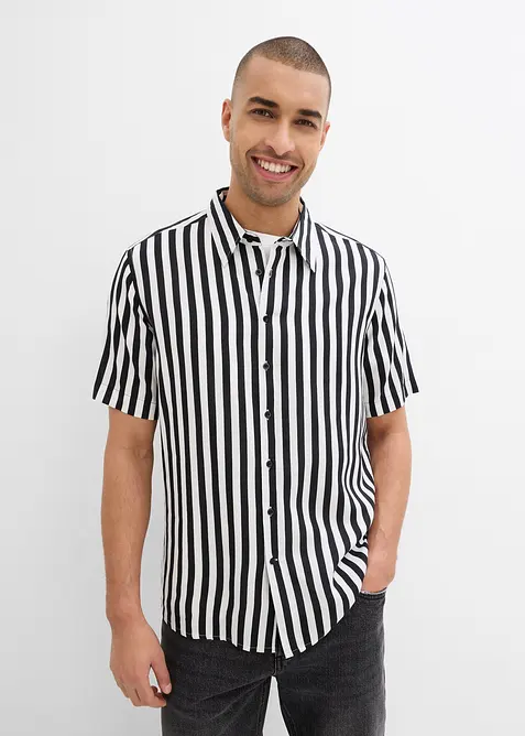 Camicia a maniche corte in viscosa morbida, bonprix