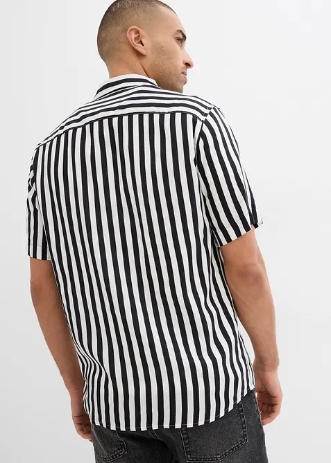 Camicia a maniche corte in viscosa morbida, bonprix