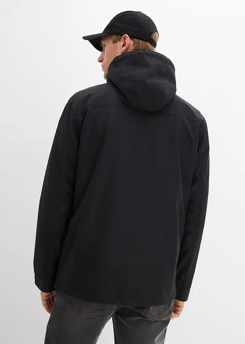Giacca tecnica idrorepellente con cappuccio e dettagli in similpelle, bonprix