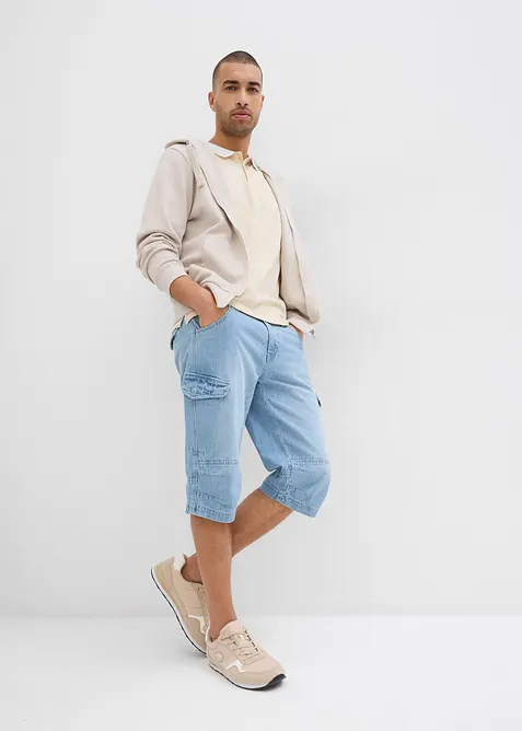 Bermuda cargo lunghi in denim elasticizzato leggero, relaxed fit, bonprix