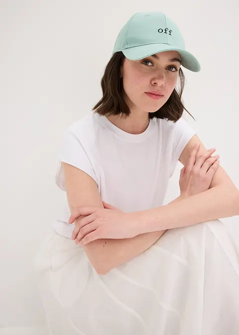 Cappello con visiera e ricamo, bonprix