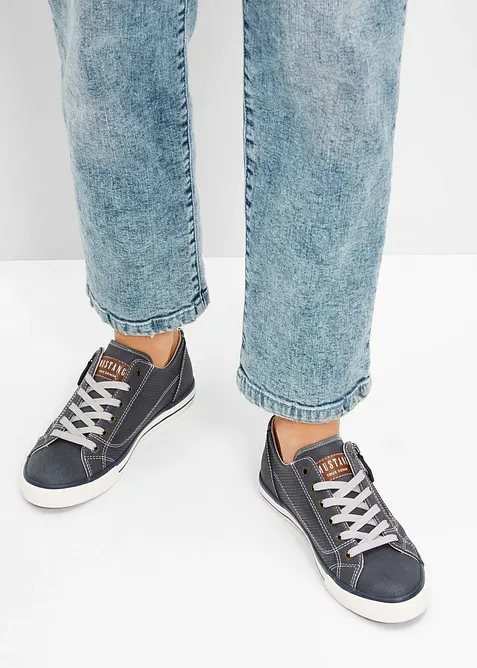 Sneaker Mustang, Mustang