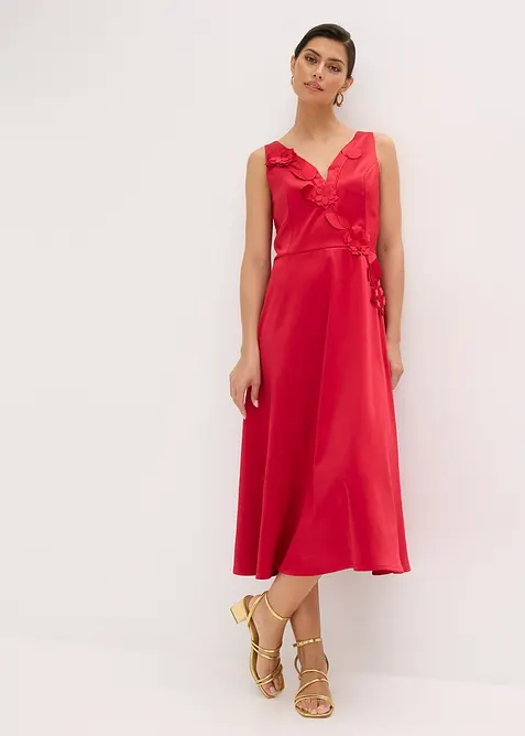 Abito midi in satin lucido con applicazione floreale, bonprix