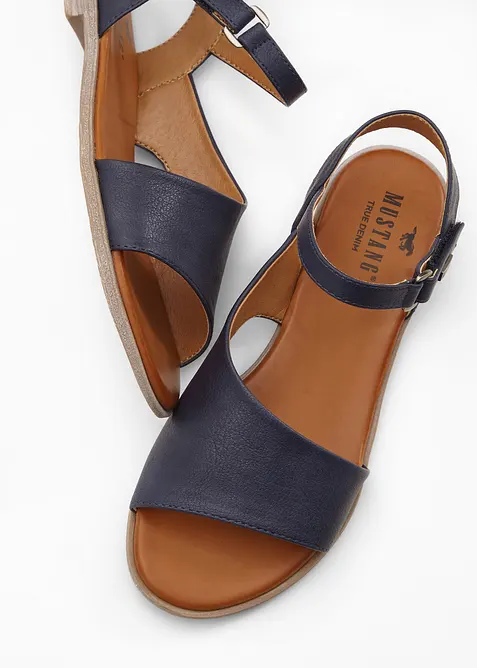 Sandali Mustang, Mustang