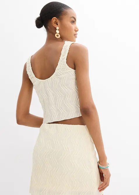 Top con stringatura e effetto operato, bonprix