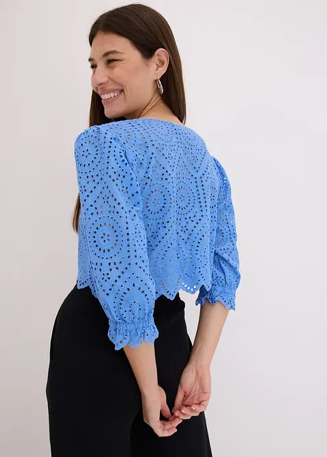 Blusa con ricamo traforato e maniche a sbuffo, bonprix