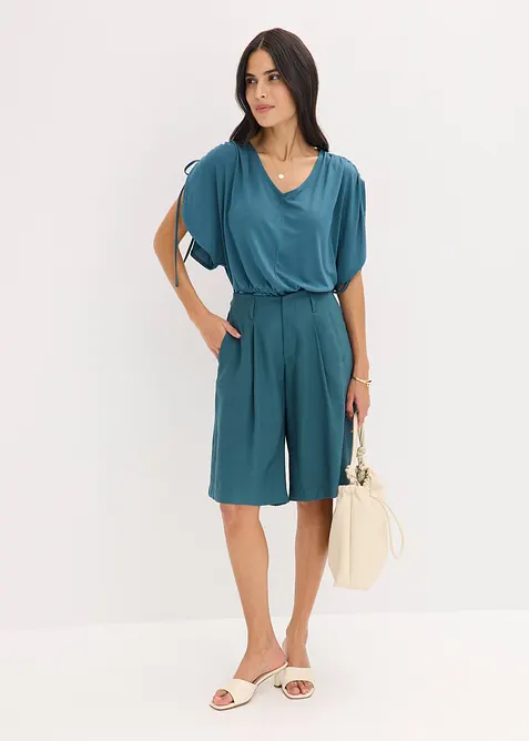 Bermuda larghi con pinces, bonprix