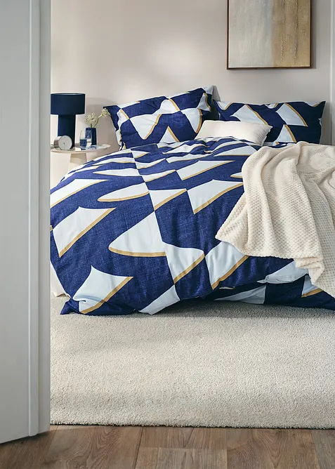 Plaid in morbido pile con struttura a nido d'ape, bonprix