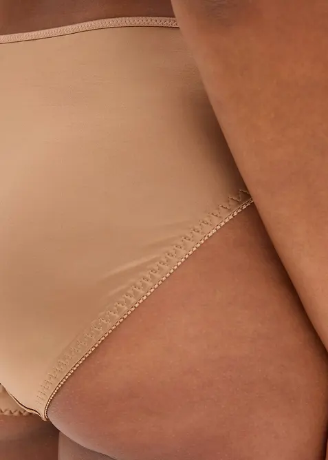 Slip con effetto lucido (pacco da 2), bonprix