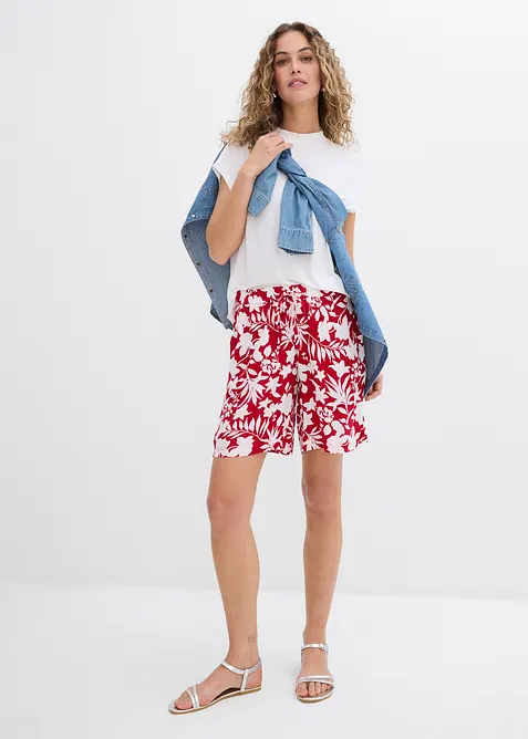 Shorts larghi in viscosa con cinta comoda, vita alta, bonprix