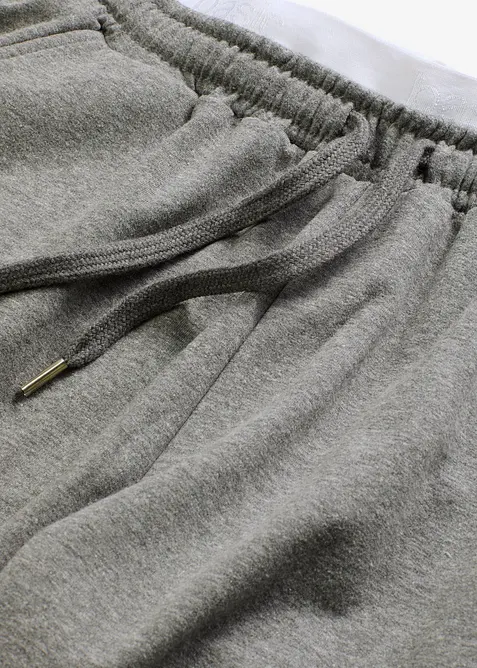 Pantaloni loungewear in felpa con tasche, bonprix