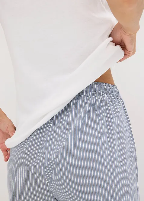 Pigiama con top a costine e pantaloni in tessuto, bonprix