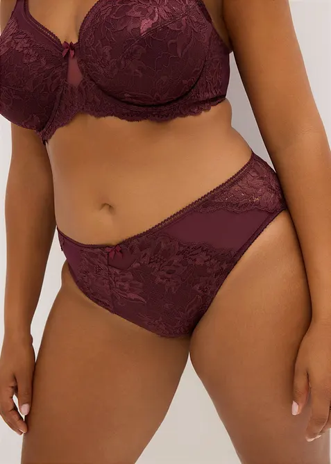 Slip alto con pizzo delicato, bonprix