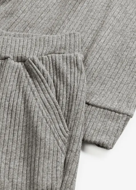 Tuta da casa oversize in morbida maglia a coste, bonprix