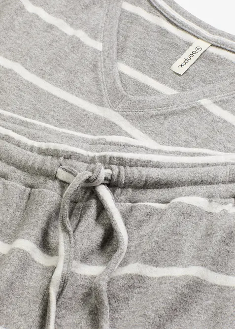 Tuta da casa oversize in morbido materiale, bonprix