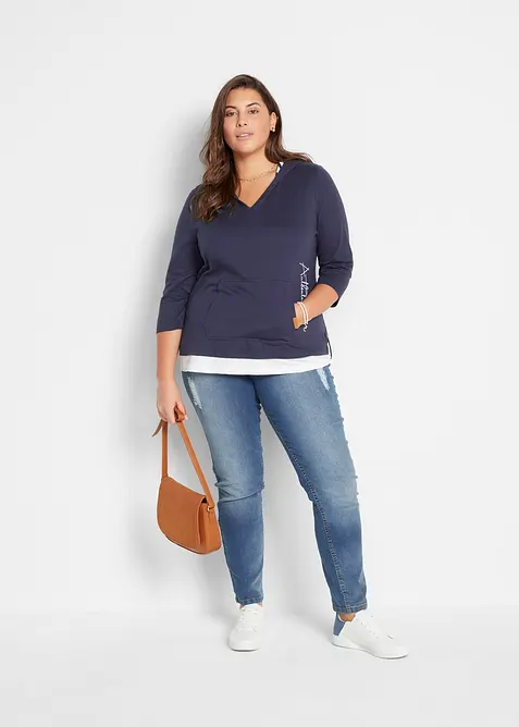 Maglia con cappuccio e maniche a 3/4 in puro cotone, bonprix