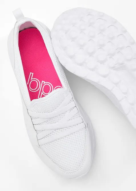 Sneaker slip on comfort con suola leggera, bonprix