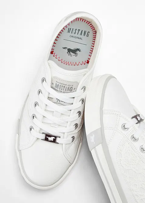 Sneaker Mustang con pizzo, Mustang