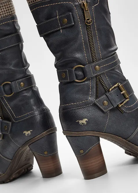 Stivali Mustang, Mustang