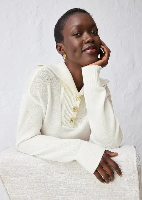 Maglione in lana merino a collo ampio con bottoni, bonprix