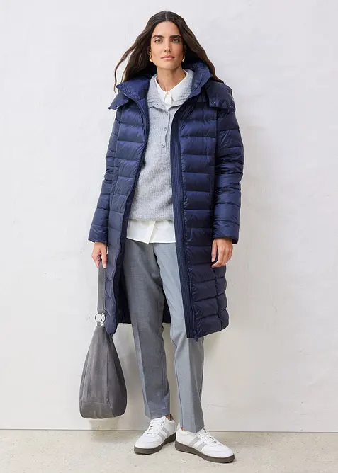 Piumino lungo con piume riciclate, bonprix