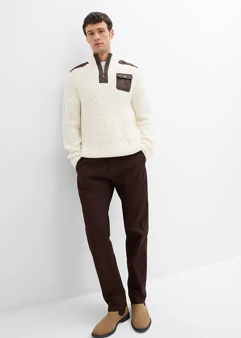 Maglione in filato grosso con zip e applicazioni in tessuto, bonprix