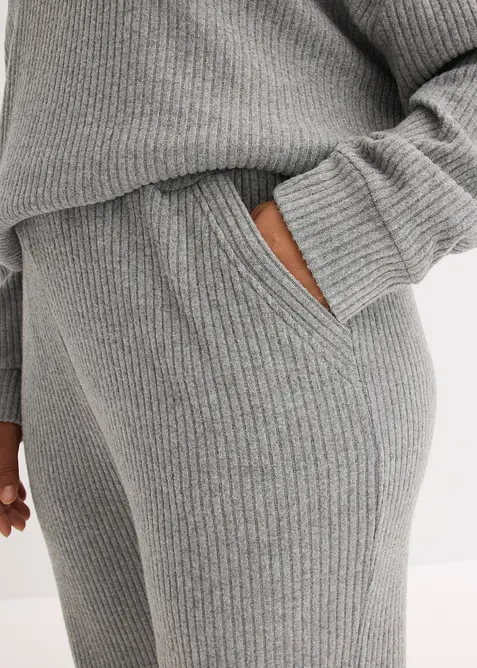 Tuta da casa oversize in morbida maglia a coste, bonprix