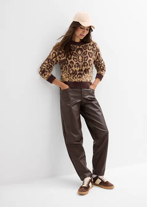 Maglione morbido in filato fine piumato, bonprix