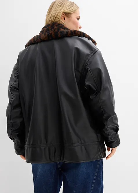 Giacca in similpelle con pelliccia sintetica leopardata, bonprix