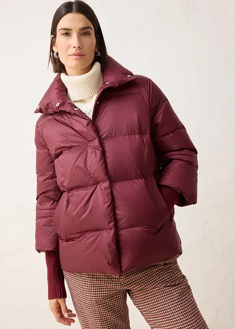 Piumino con piume riciclate e maniche di maglia, bonprix