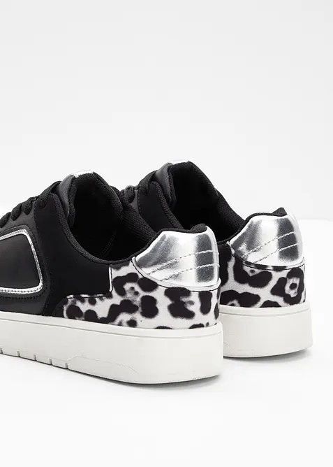 Sneaker con dettaglio animalier, bonprix