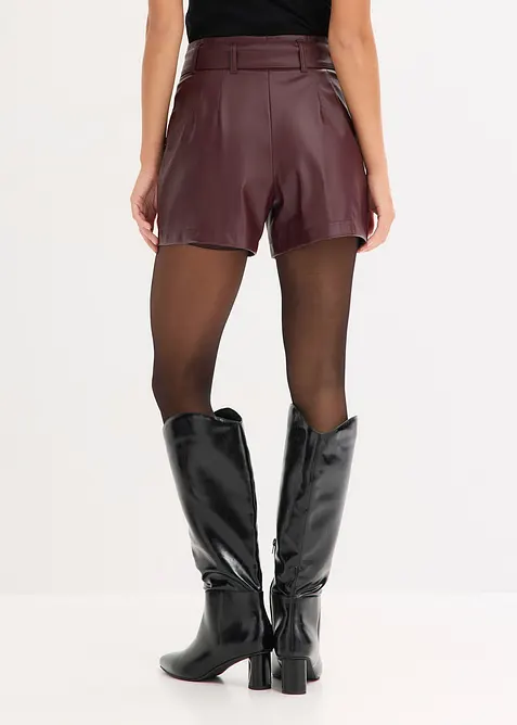 Shorts in similpelle con cintura, bonprix