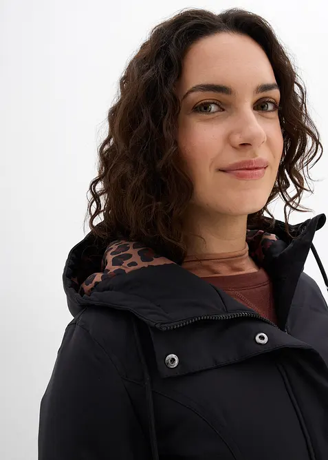 Cappotto outdoor corto idrorepellente con cintura e fodera leopardata, bonprix