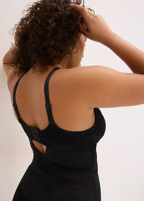 Body con pizzo ed effetto modellante leggero, bonprix