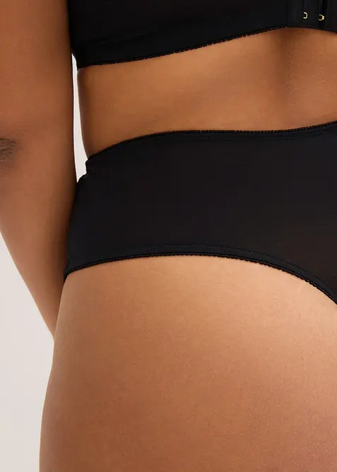 Perizoma a vita alta con pizzo delicato, bonprix