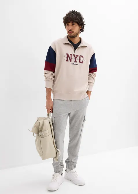 Pantaloni da jogging con tasche cargo, loose fit, bonprix