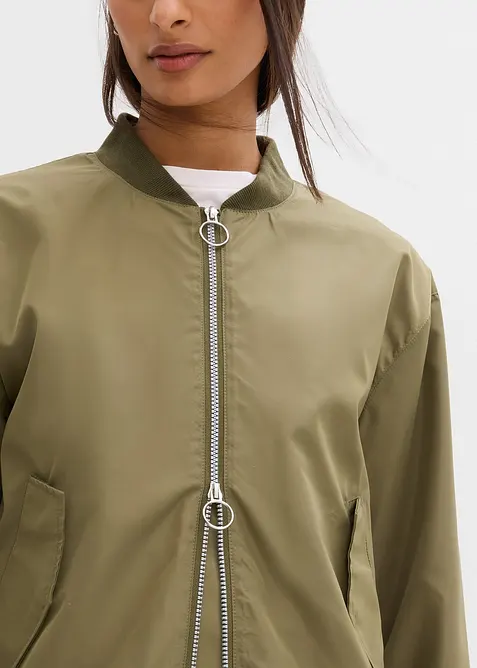 Giubbotto bomber con fodera leopardata, bonprix