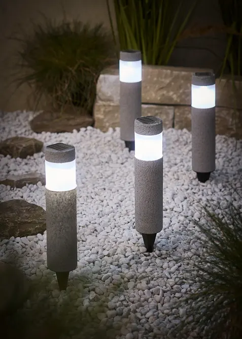 Lampada segnapassi solare a LED (pacco da 4), bonprix