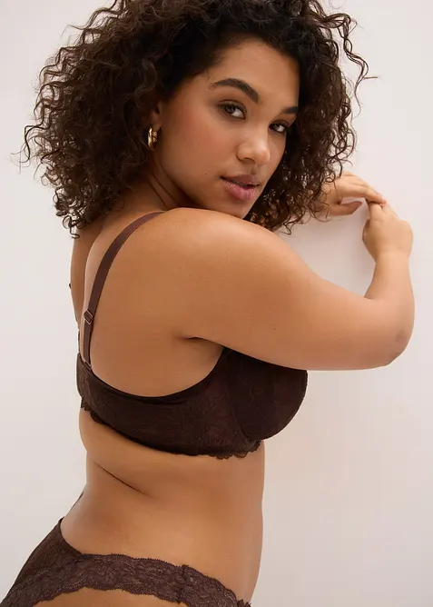 Reggiseno con ferretto, piccola imbottitura e pizzo delicato, bonprix