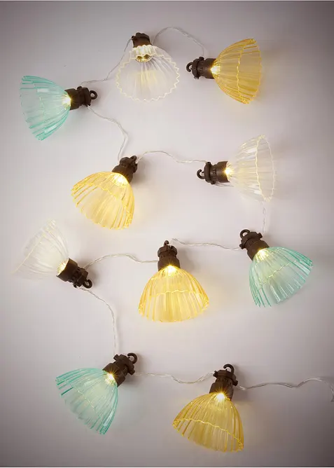 Catena luminosa LED a forma di fiore, bonprix