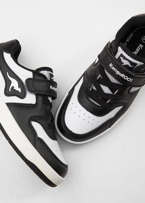 Sneaker Kangaroos, Kangaroos