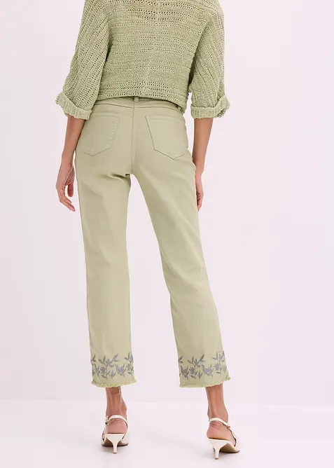 Pantaloni in twill con ricami, bonprix