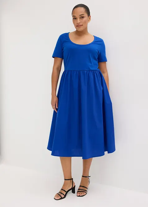 Abito in jersey di materiale misto con maniche corte e tasche, bonprix