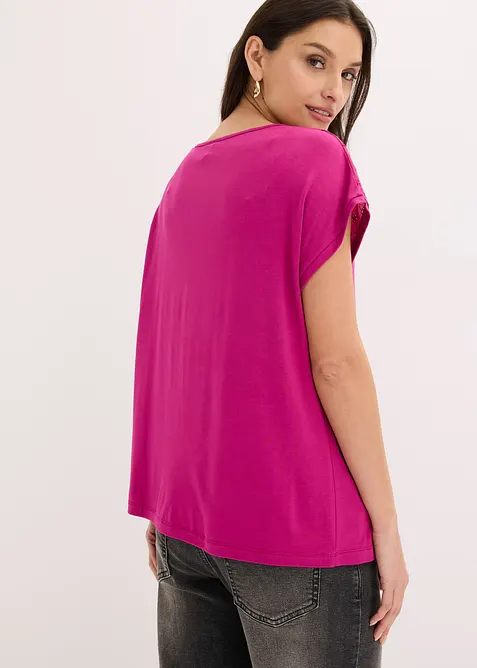 Maglia con inserto in pizzo di misto viscosa morbido, bonprix