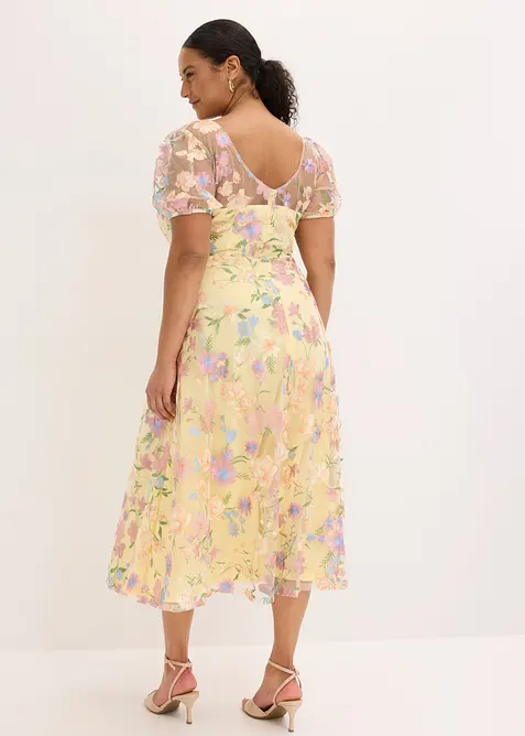 Abito con pizzo e ricami floreali, bonprix