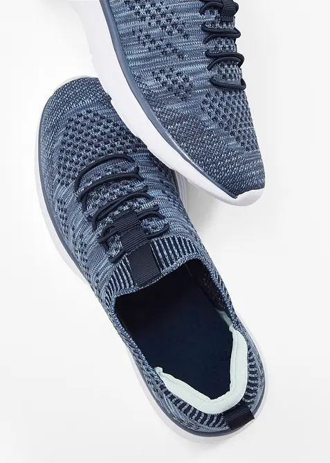 Sneaker slip-in comode in materiale morbido, bonprix