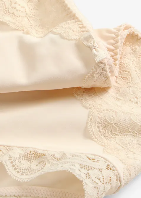 Slip modellante con pizzo delicato, bonprix